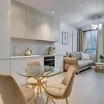 Scala By Blue Mandarin * 格但斯克