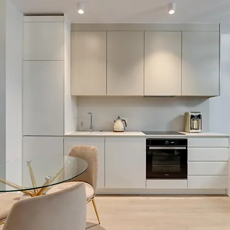 Scala By Blue Mandarin 아파트 *