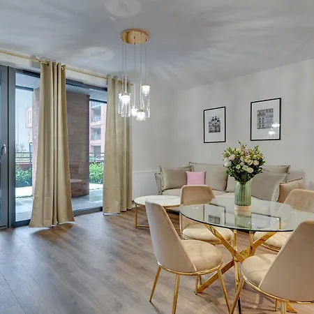 아파트 Scala By Blue Mandarin *