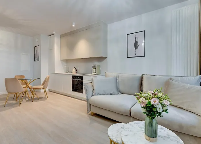 Scala By Blue Mandarin *